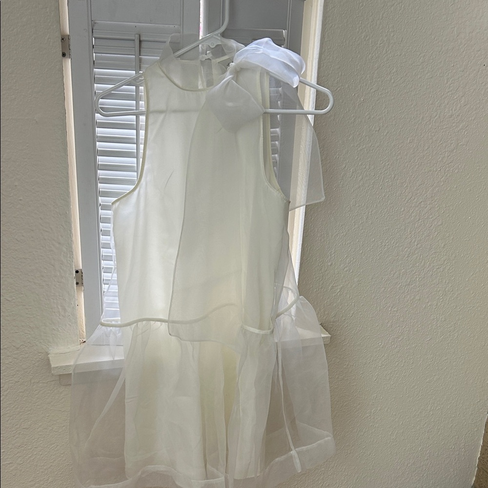 Elegant White BHLDN Bow Dress